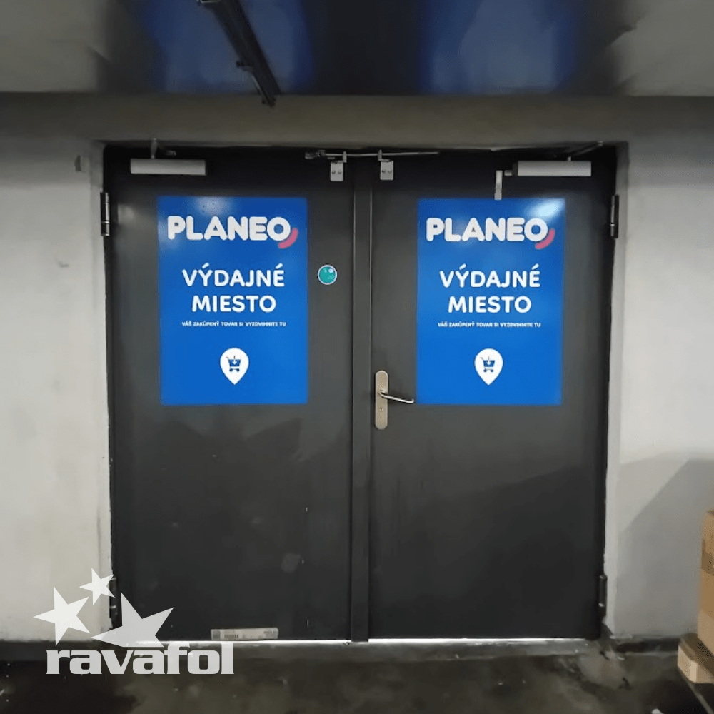 interiérová reklama pre retail